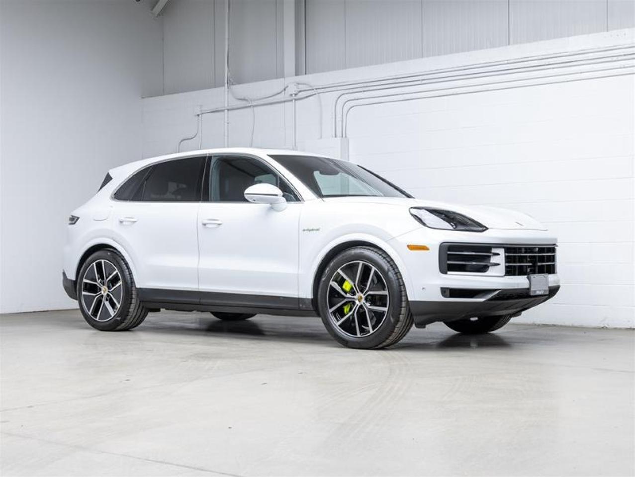 2024 Porsche Cayenne  Photo