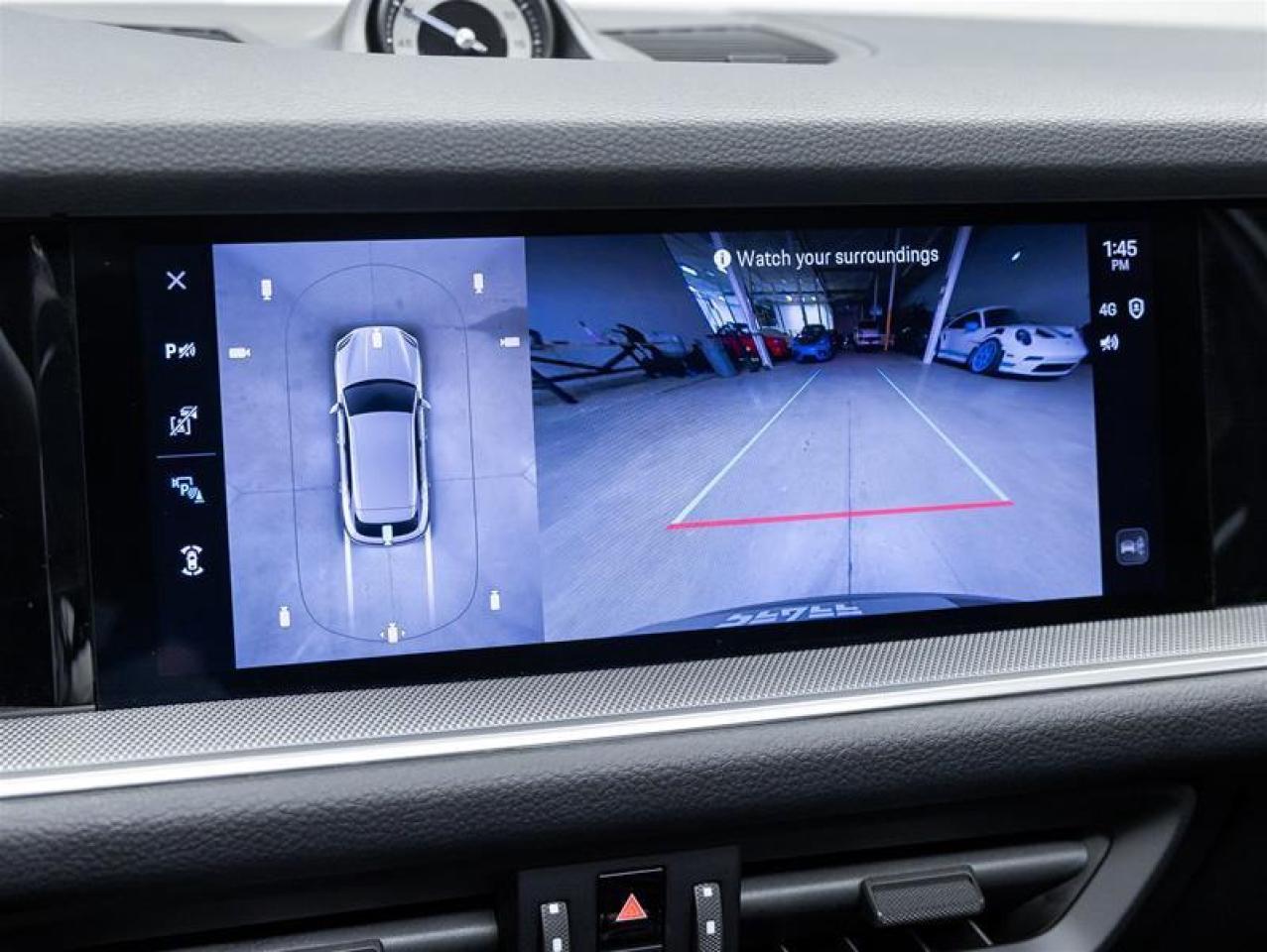 2024 Porsche Cayenne  Photo