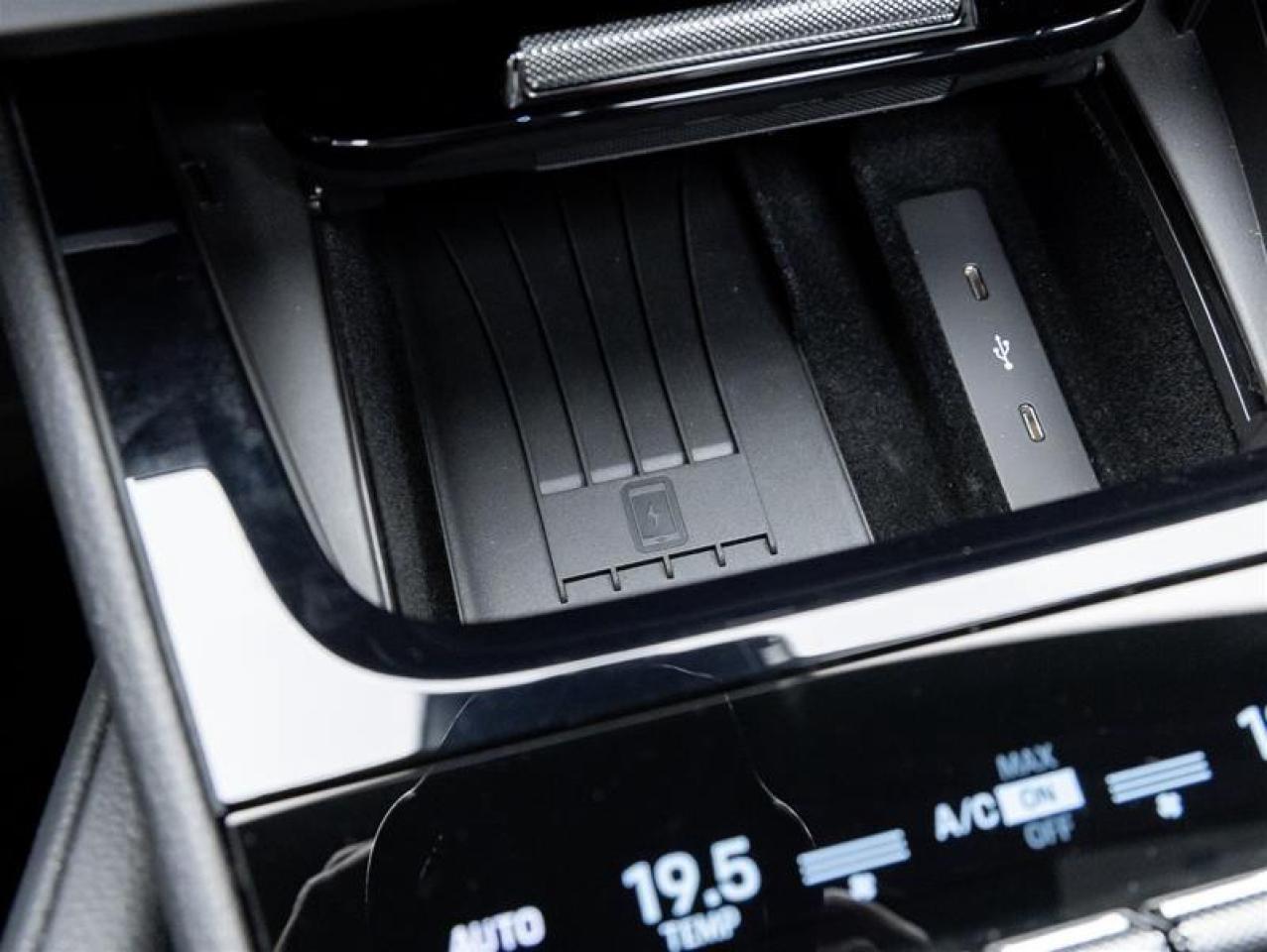 2024 Porsche Cayenne  Photo