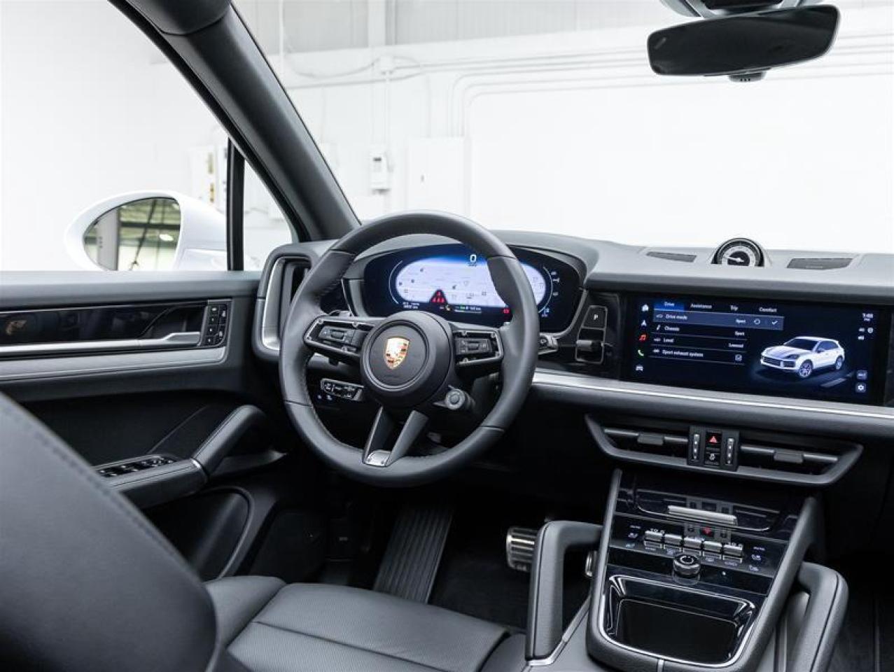 2024 Porsche Cayenne  Photo