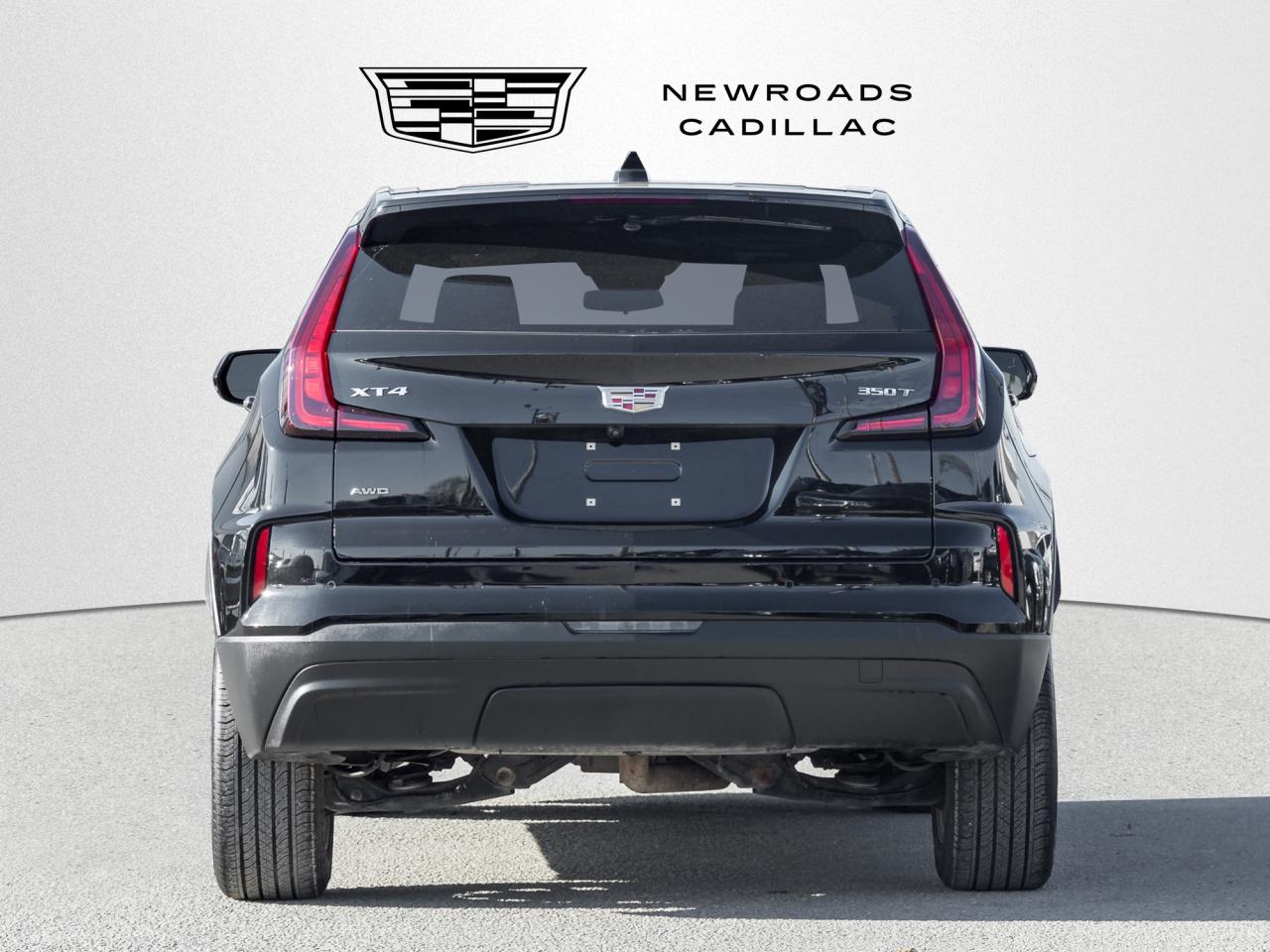 2024 Cadillac XT4 Luxury 4dr All-Wheel Drive Photo