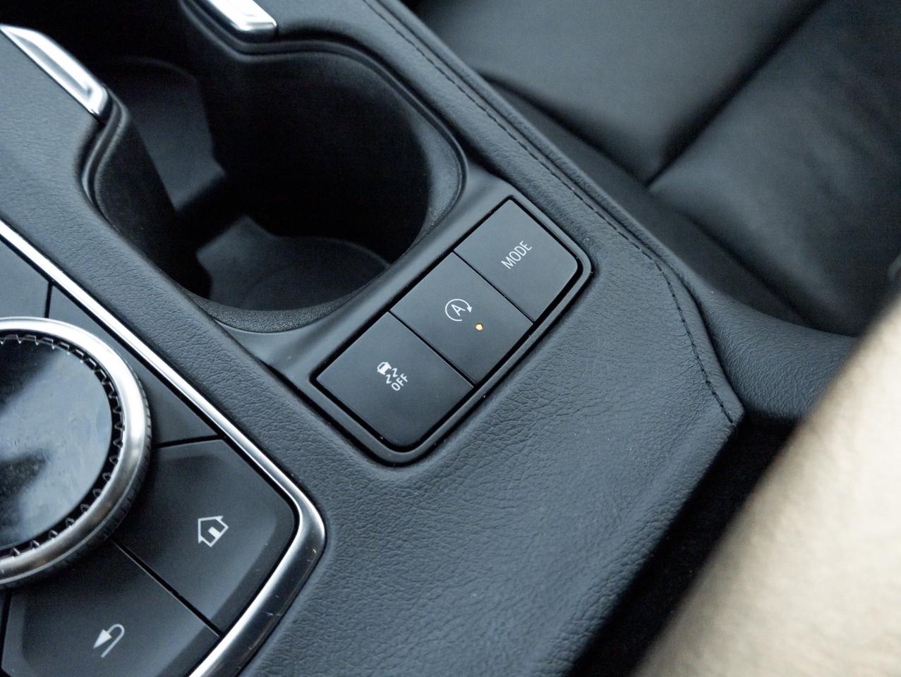 2024 Cadillac XT4 Luxury 4dr All-Wheel Drive Photo