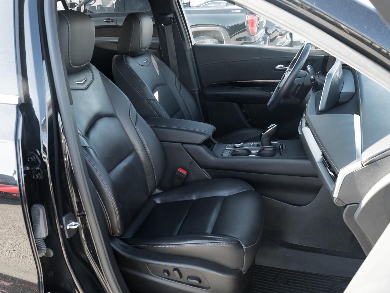 2024 Cadillac XT4 Luxury 4dr All-Wheel Drive Photo