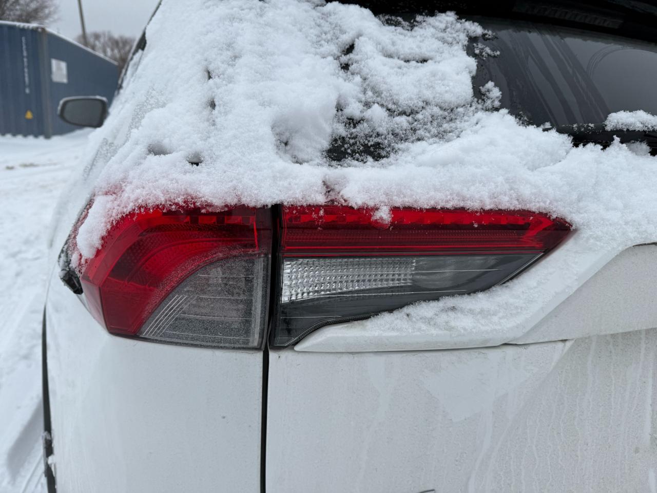 2022 Toyota RAV4 XLE 4dr All-wheel Drive Photo