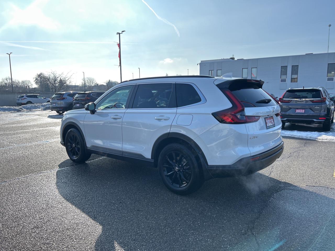 2025 Honda CR-V Sport CarPlay Rear Cam Sunroof Heated Seats Photo