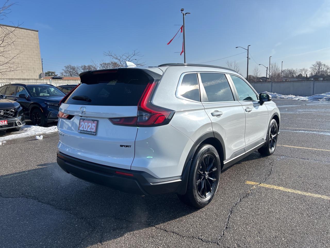 2025 Honda CR-V Sport CarPlay Rear Cam Sunroof Heated Seats Photo