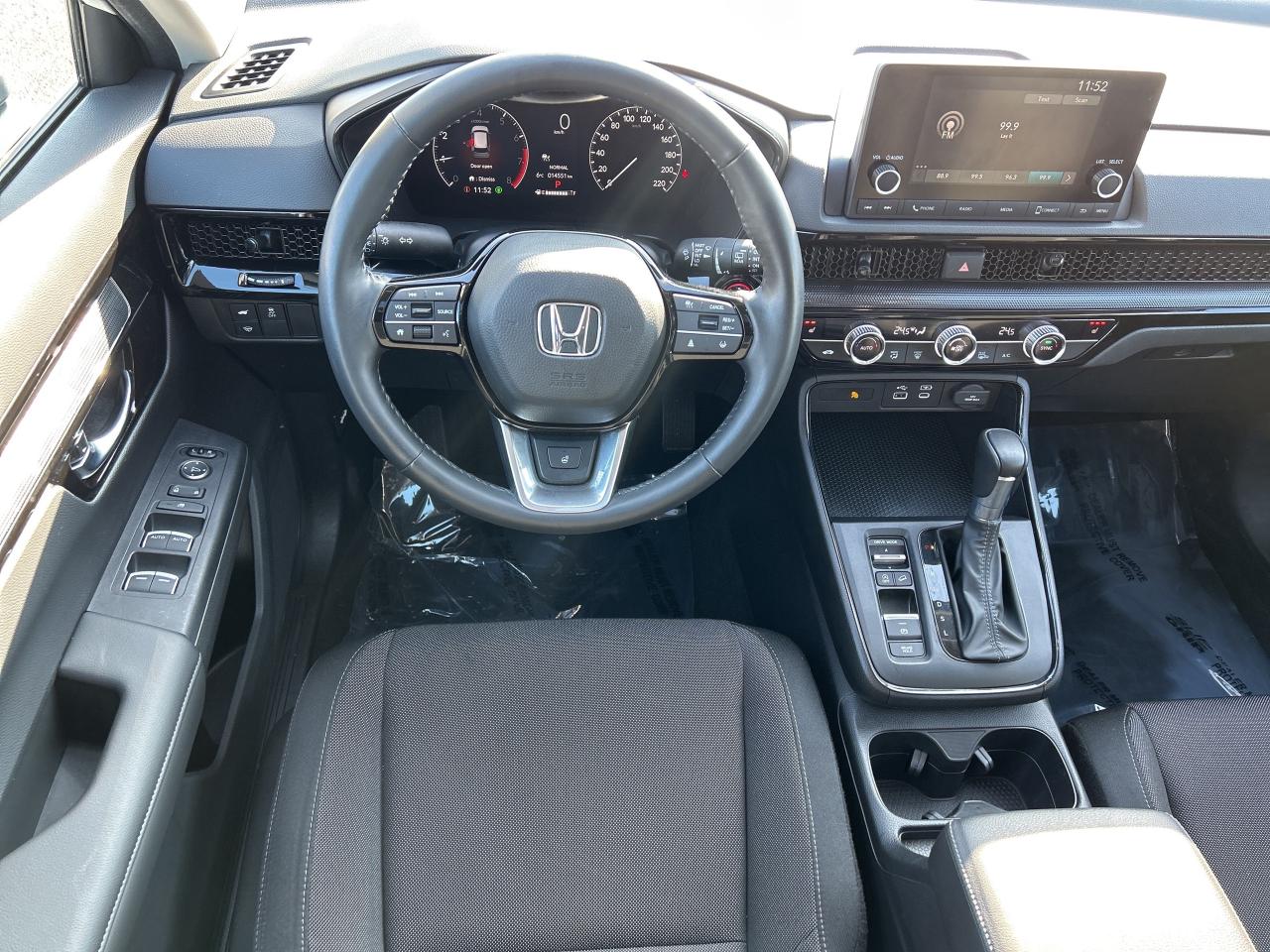 2025 Honda CR-V Sport CarPlay Rear Cam Sunroof Heated Seats Photo