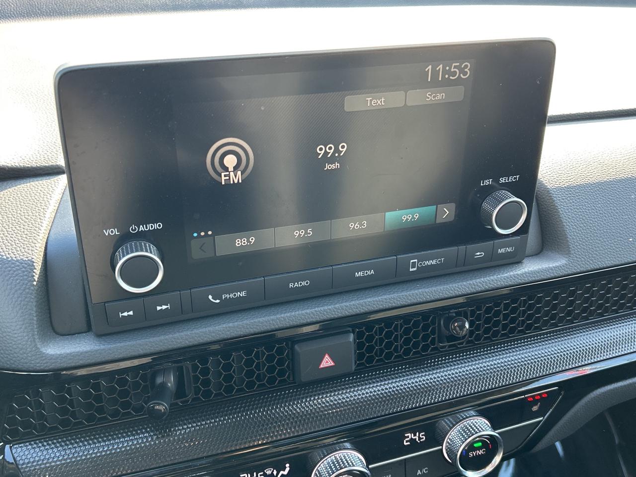 2025 Honda CR-V Sport CarPlay Rear Cam Sunroof Heated Seats Photo