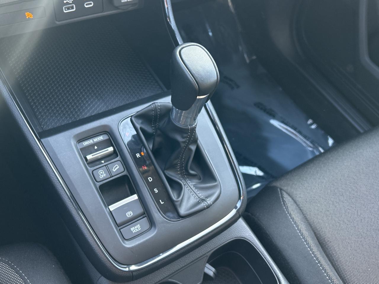 2025 Honda CR-V Sport CarPlay Rear Cam Sunroof Heated Seats Photo