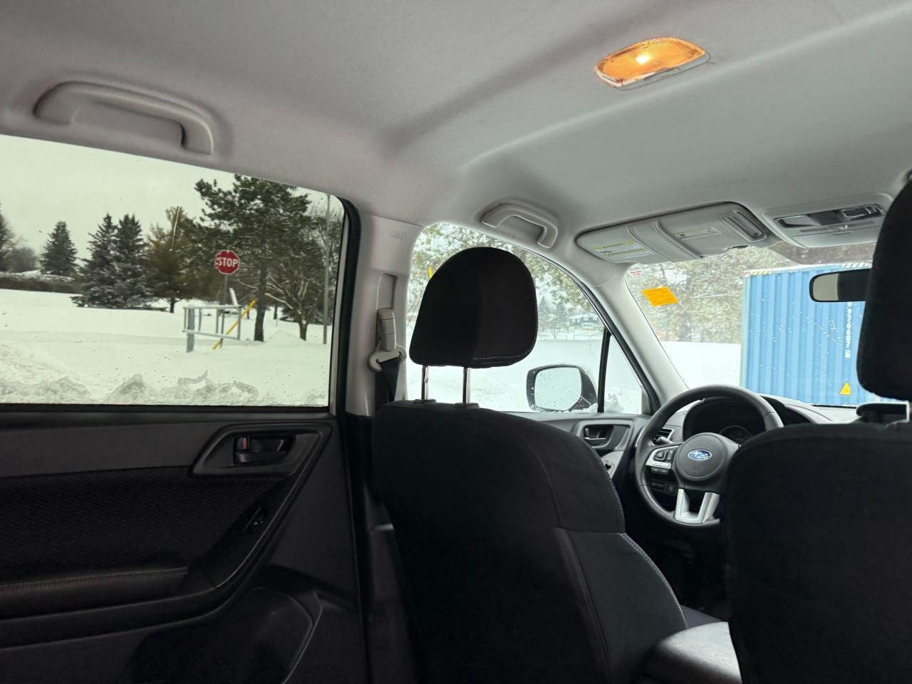 2017 Subaru Forester 2.5i Convenience (CVT) 4dr All-Wheel Drive Photo