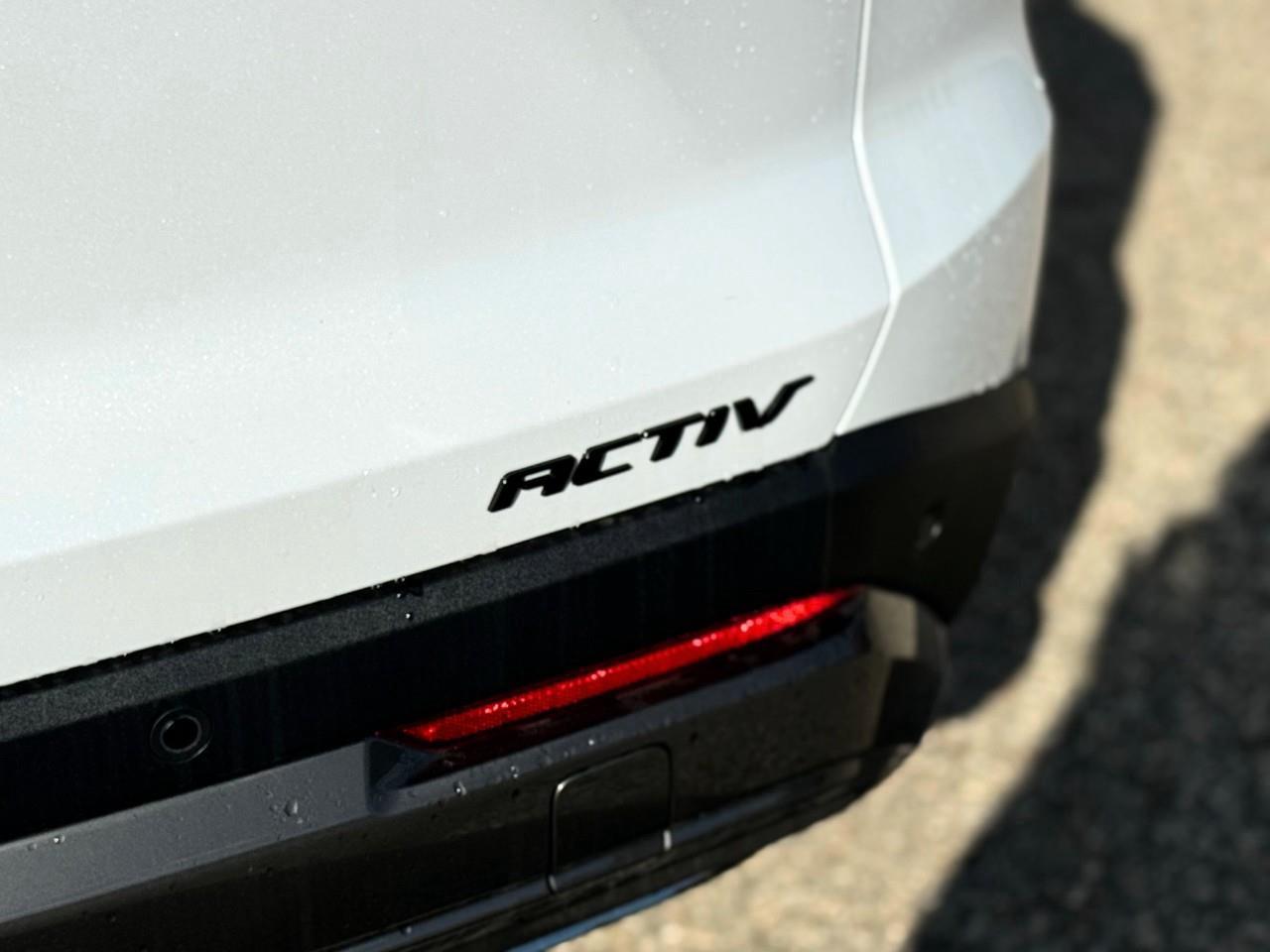 2026 Chevrolet Equinox ACTIV 4dr All-Wheel Drive Photo