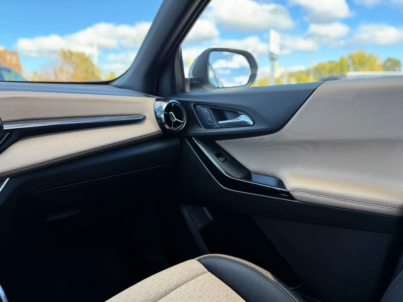 2026 Chevrolet Equinox ACTIV 4dr All-Wheel Drive Photo