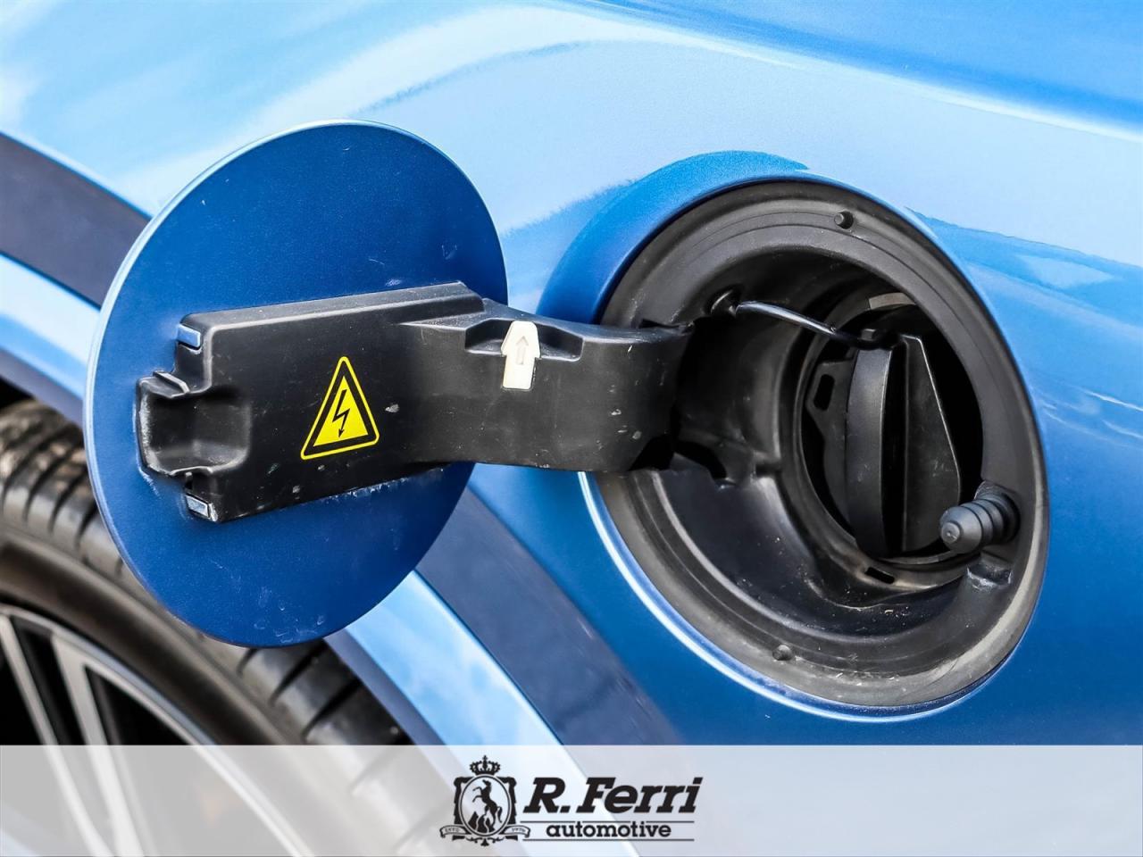 2017 Volvo XC90 Hybrid T8 PHEV R-Design 4dr All-Wheel Drive Photo