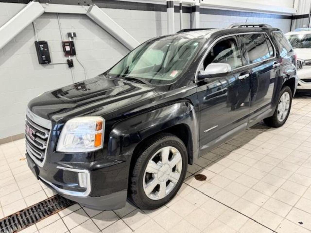 2016 GMC Terrain SLT All-wheel Drive Photo2