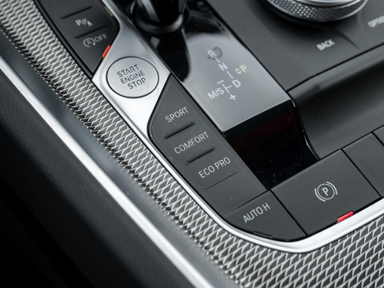 2025 BMW Z4 M40i 2dr Rear-Wheel Drive Roadster Photo