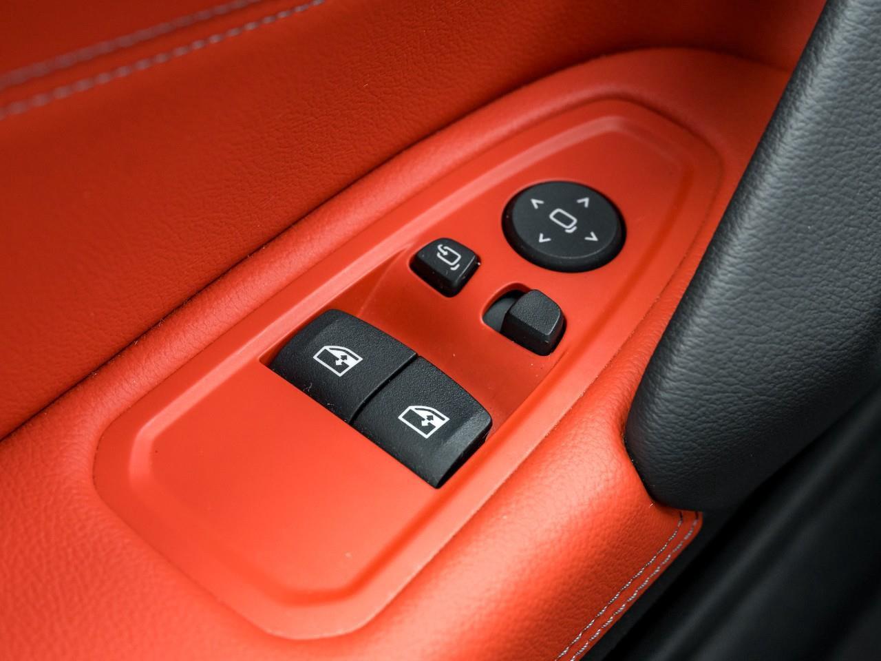 2025 BMW Z4 M40i 2dr Rear-Wheel Drive Roadster Photo