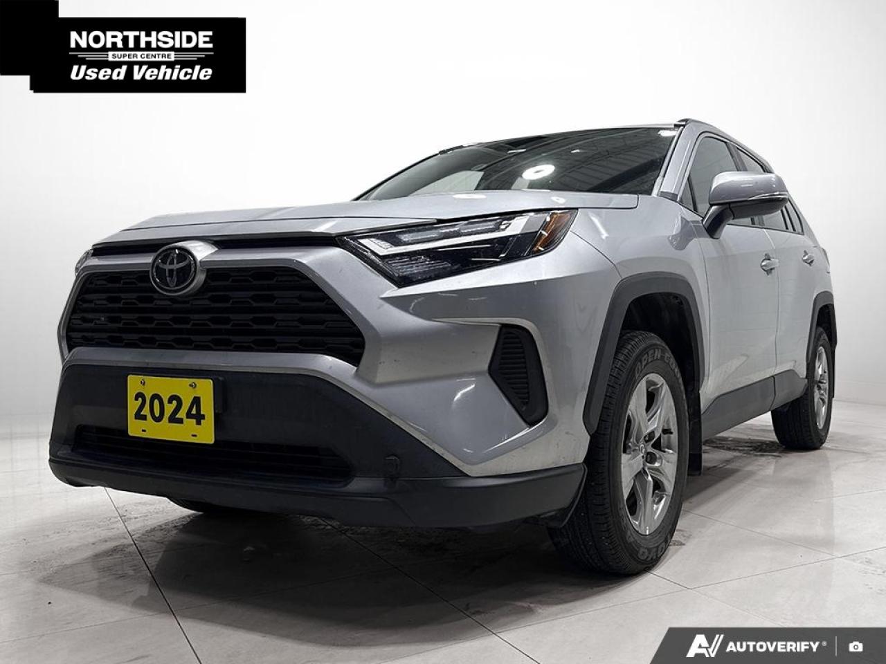2024 Toyota RAV4 XLE 4dr All-wheel Drive Photo0