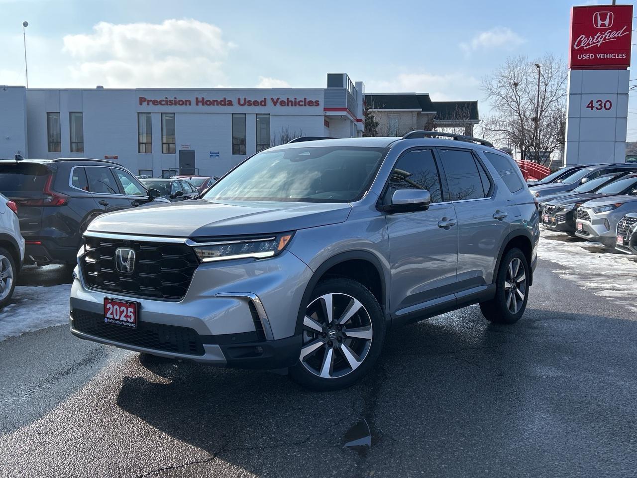 2025 Honda Pilot Touring Leather  Navigation  Sunroof  CarPlay Photo