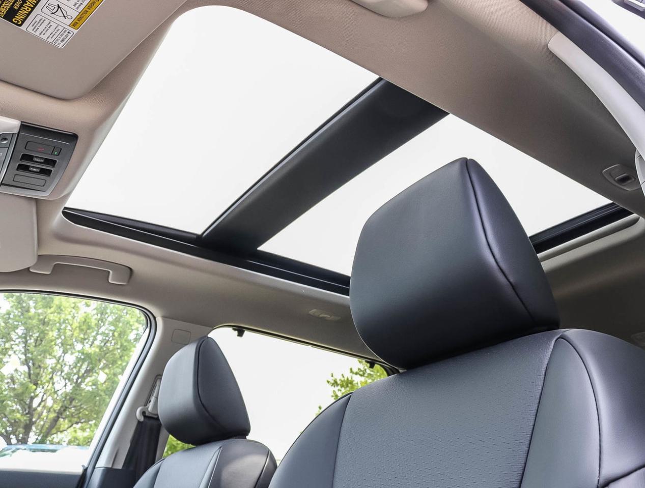 2025 Nissan Rogue SV Moonroof REMOTE START   LEATHERETTE   360 CAMER Photo