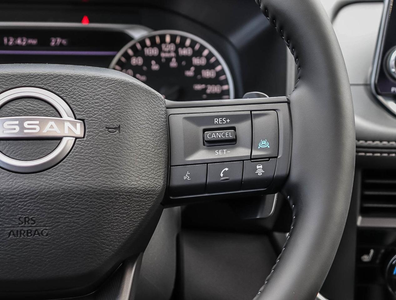 2025 Nissan Rogue SV Moonroof REMOTE START   LEATHERETTE   360 CAMER Photo