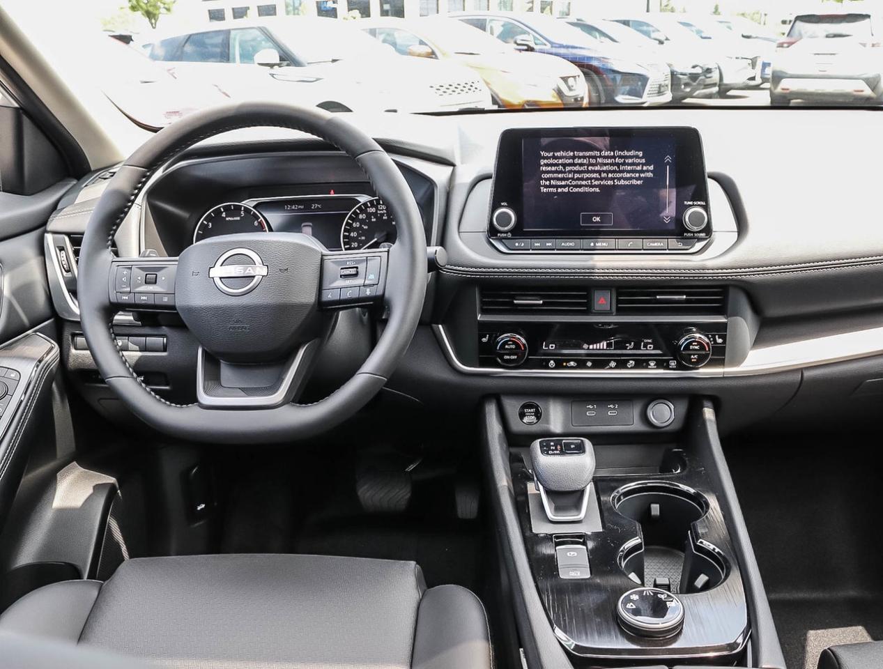 2025 Nissan Rogue SV Moonroof REMOTE START   LEATHERETTE   360 CAMER Photo