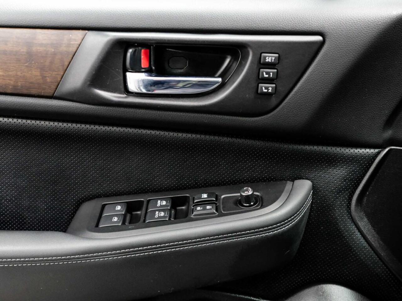 2016 Subaru Outback  Photo