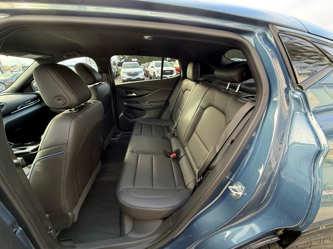 2026 Buick Envista Sport Touring 4dr Front-Wheel Drive Photo