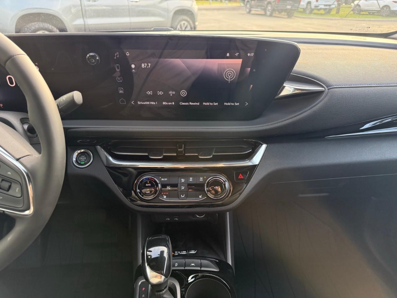 2026 Buick Envista Sport Touring 4dr Front-Wheel Drive Photo