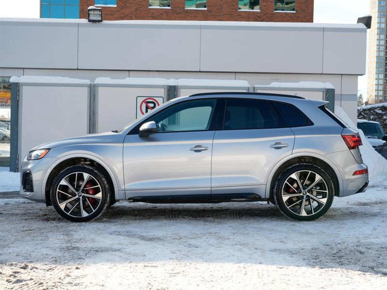 2022 Audi SQ5 3.0T Progressiv quattro 8sp Tiptronic Photo
