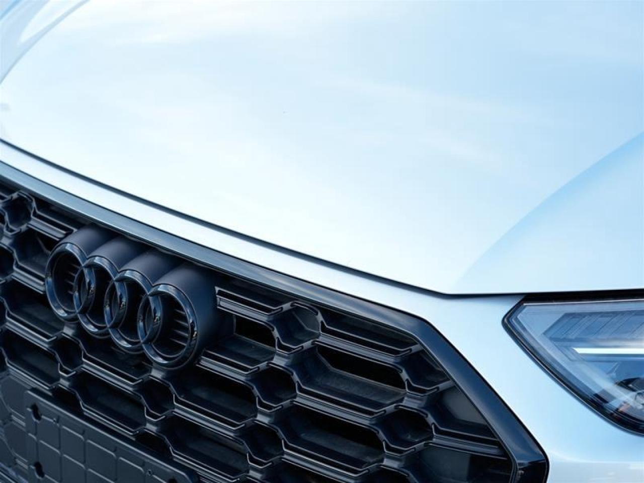 2022 Audi SQ5 3.0T Progressiv quattro 8sp Tiptronic Photo