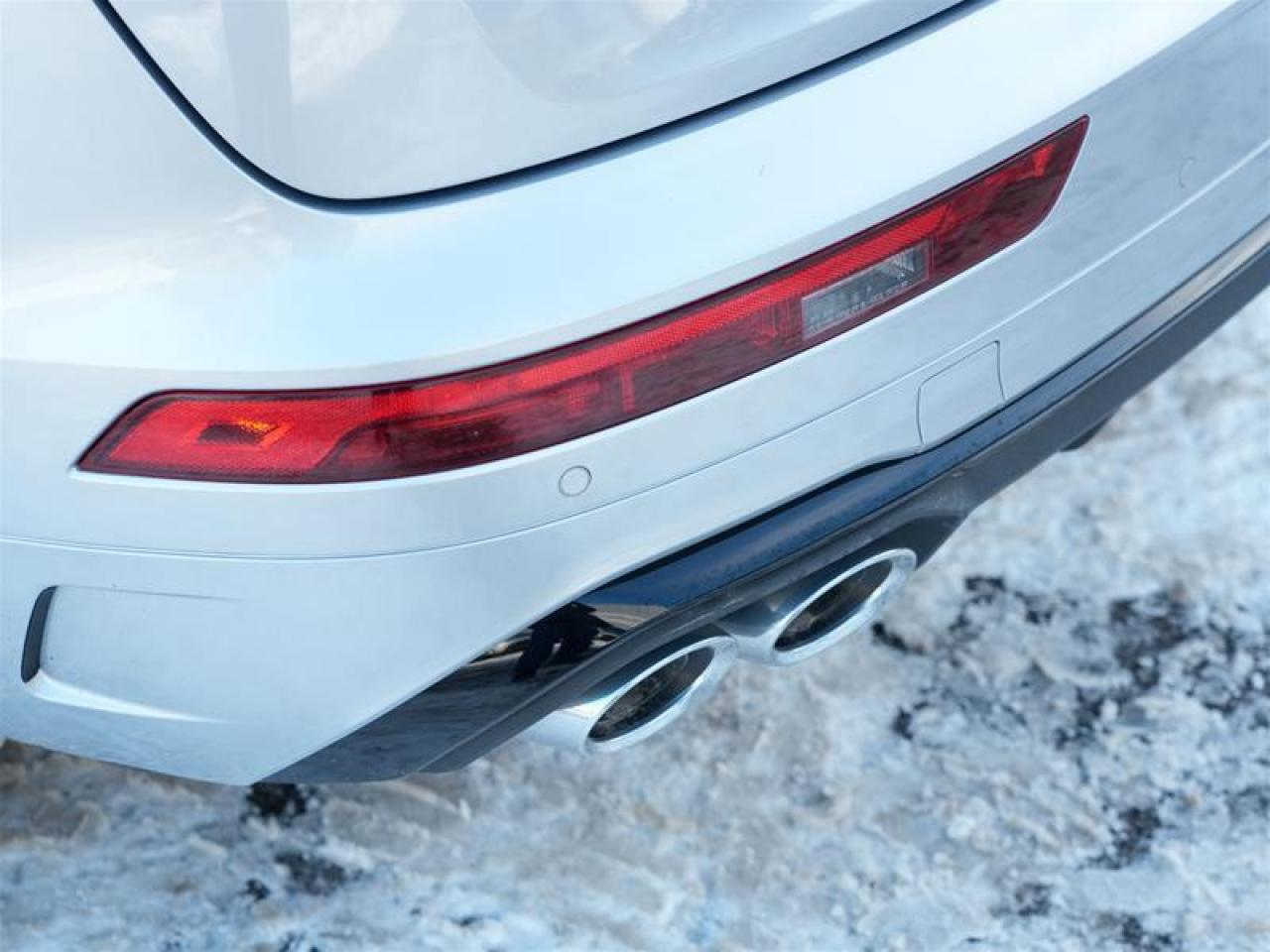 2022 Audi SQ5 3.0T Progressiv quattro 8sp Tiptronic Photo