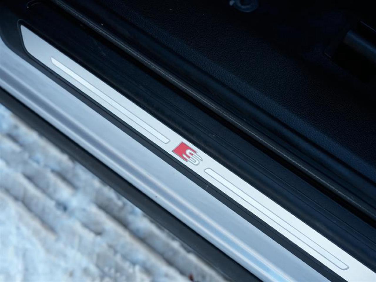 2022 Audi SQ5 3.0T Progressiv quattro 8sp Tiptronic Photo