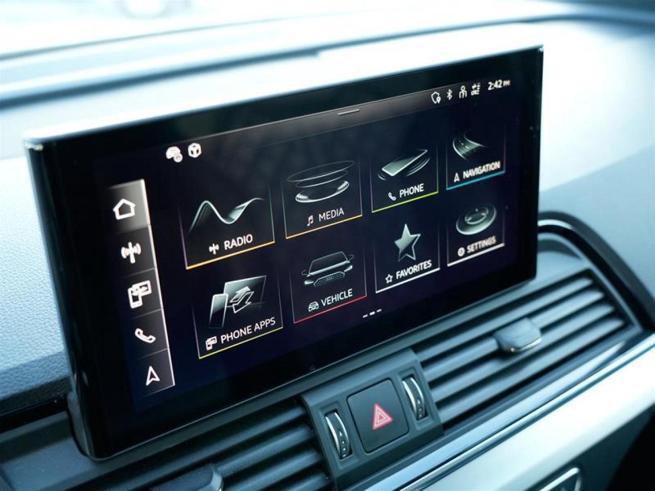 2022 Audi SQ5 3.0T Progressiv quattro 8sp Tiptronic Photo