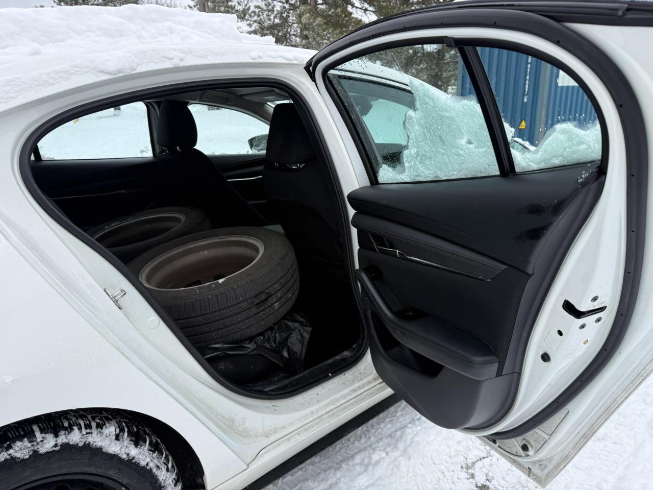 2019 Mazda 3 GS (A6) 4dr i-ACTIV All-Wheel Drive Sedan Photo
