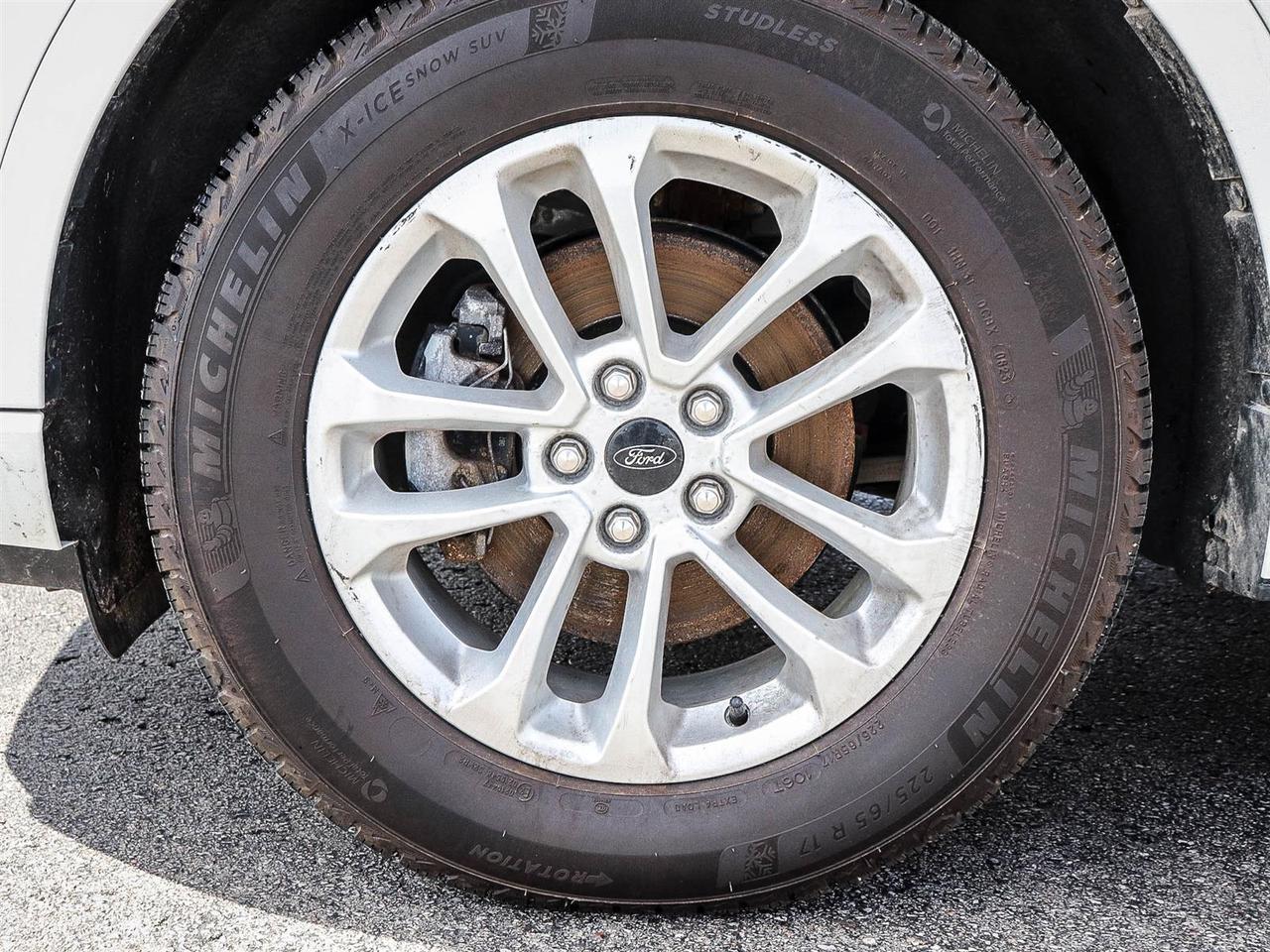 2023 Ford Escape ST-Line Select Photo