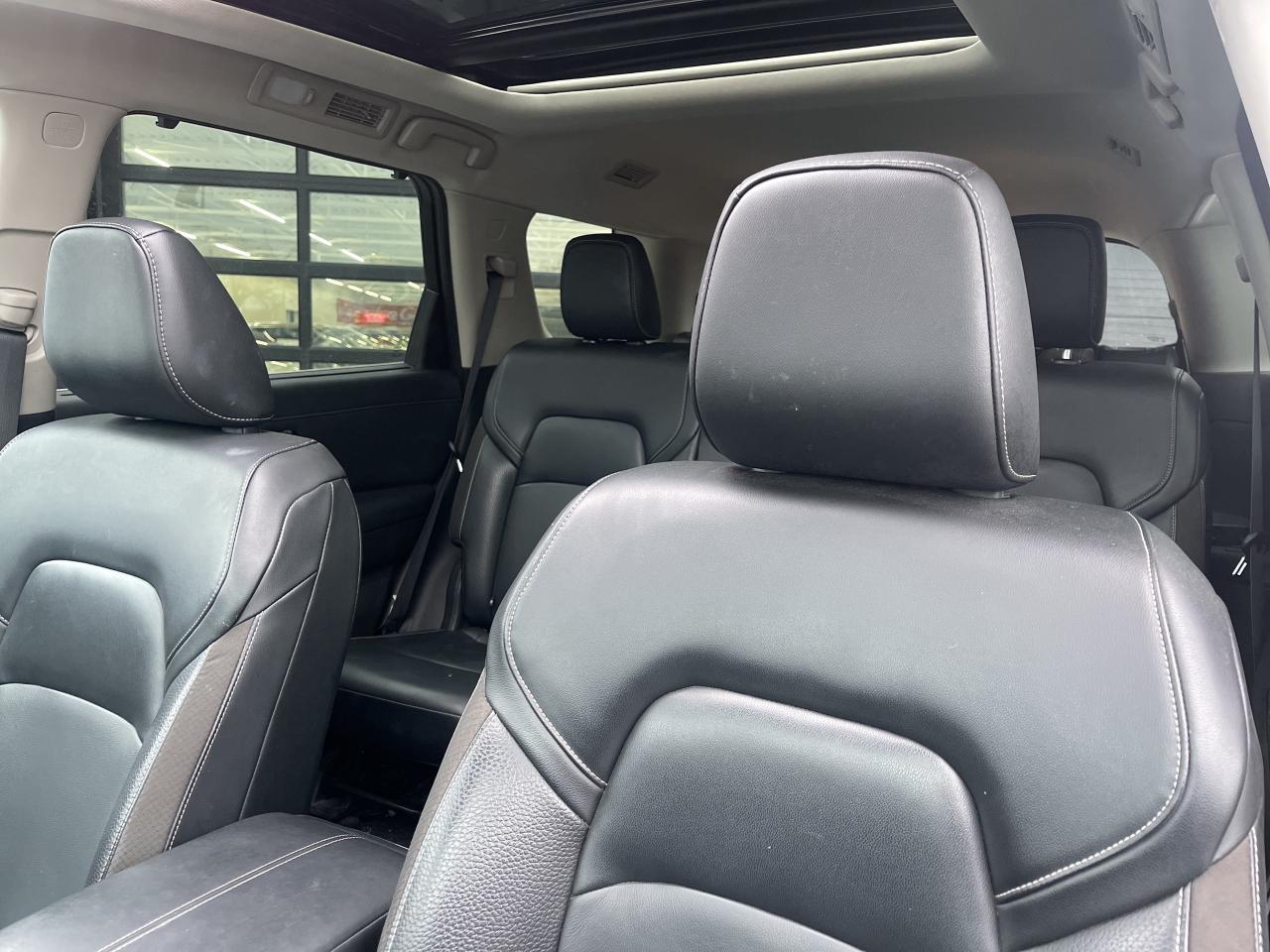 2022 Nissan Pathfinder SL Premium 4WD 3rd Row Seat Nav Leather Sunroof Photo
