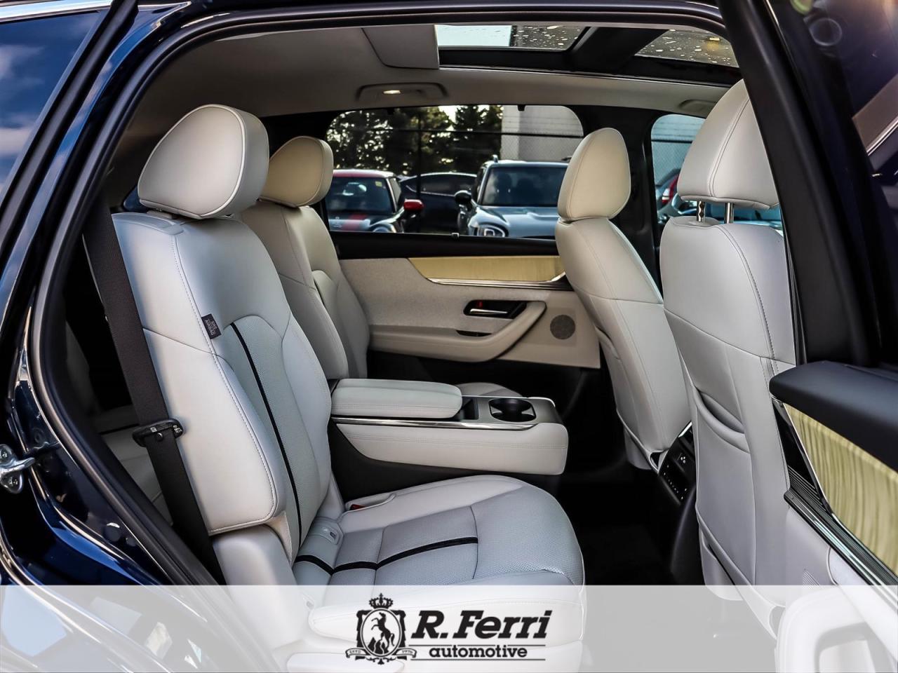 2024 Mazda CX-90 MHEV Signature 4dr i-ACTIV All-Wheel Drive Sport Utility Photo