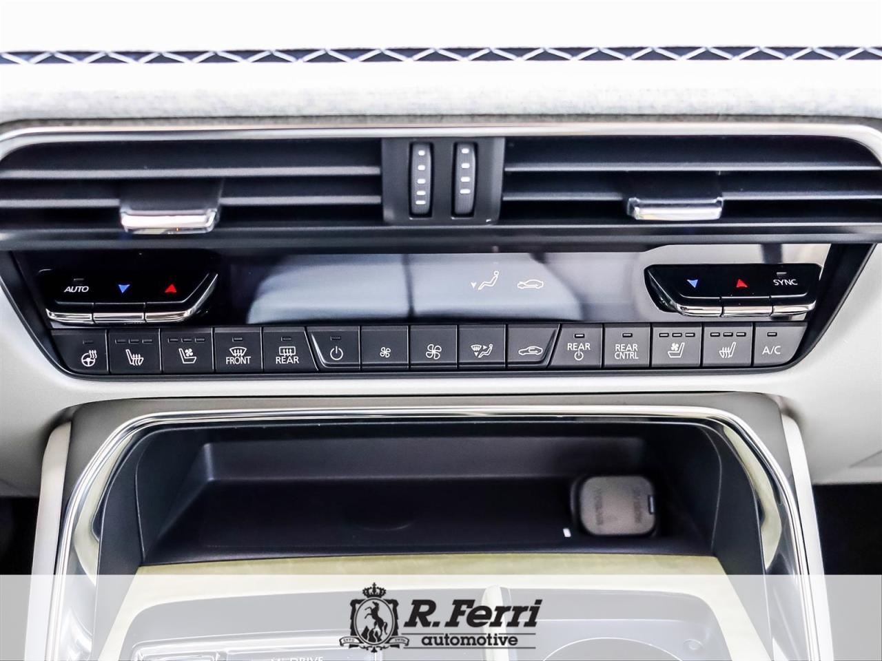 2024 Mazda CX-90 MHEV Signature 4dr i-ACTIV All-Wheel Drive Sport Utility Photo