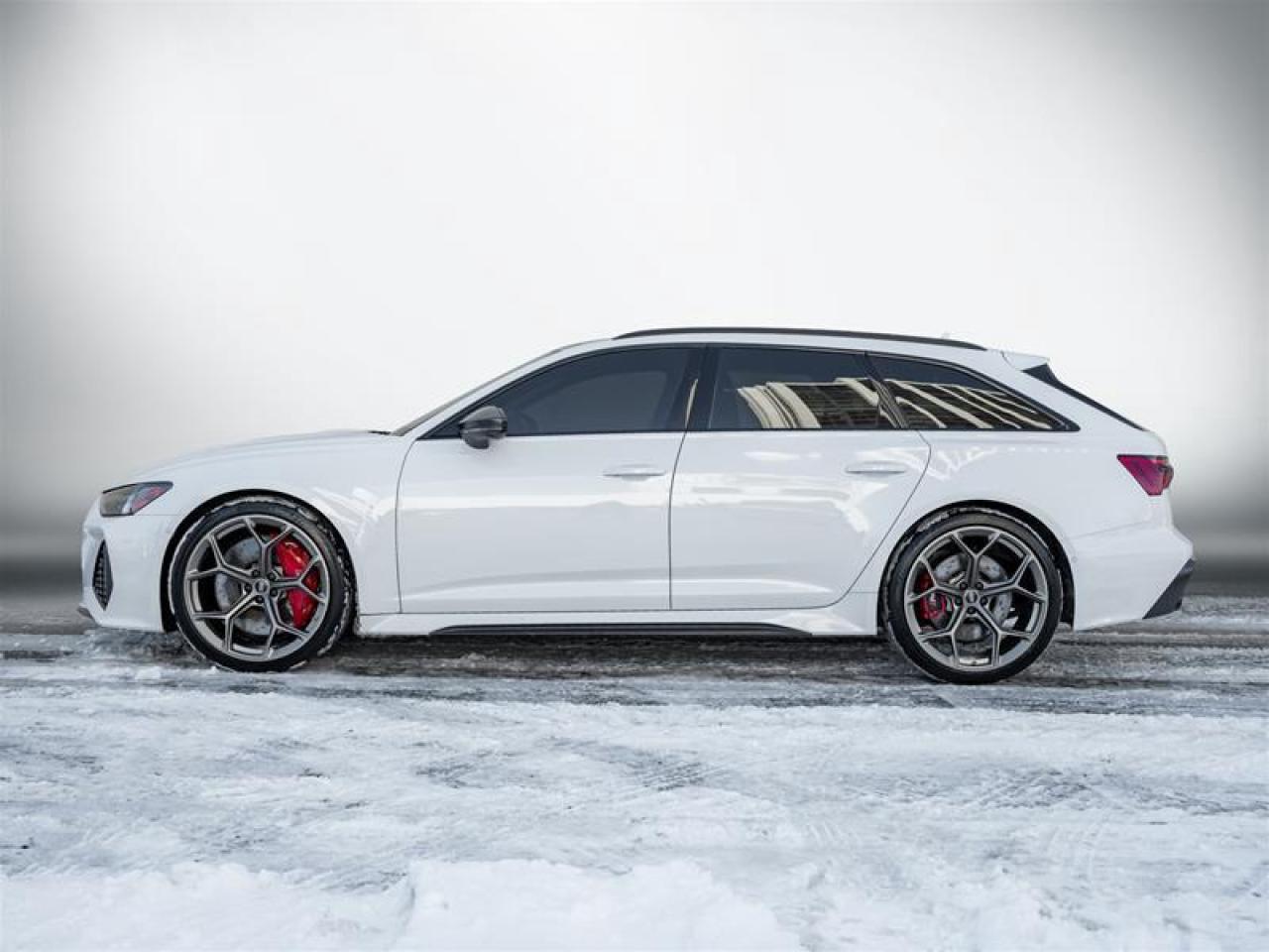 2024 Audi RS 6 Avant 4.0T performance 4dr All-Wheel Drive quattro Wagon Photo
