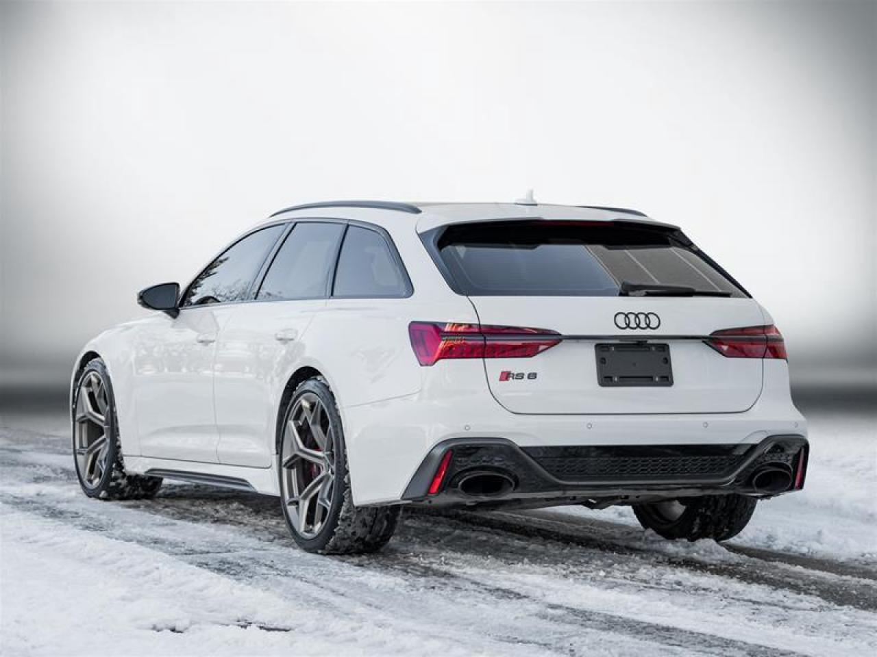 2024 Audi RS 6 Avant 4.0T performance 4dr All-Wheel Drive quattro Wagon Photo