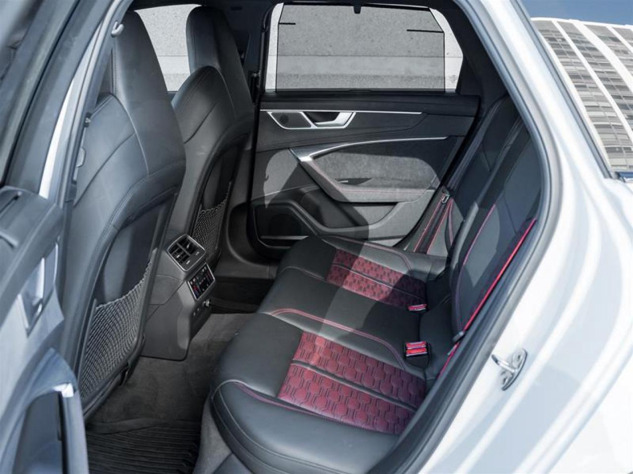 2024 Audi RS 6 Avant 4.0T performance 4dr All-Wheel Drive quattro Wagon Photo