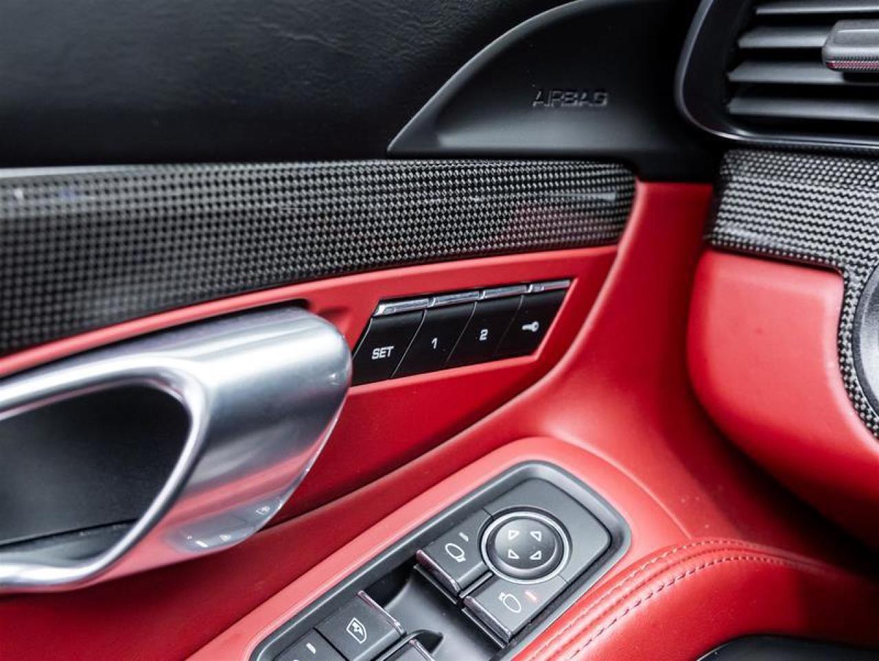 2019 Porsche 911  Photo