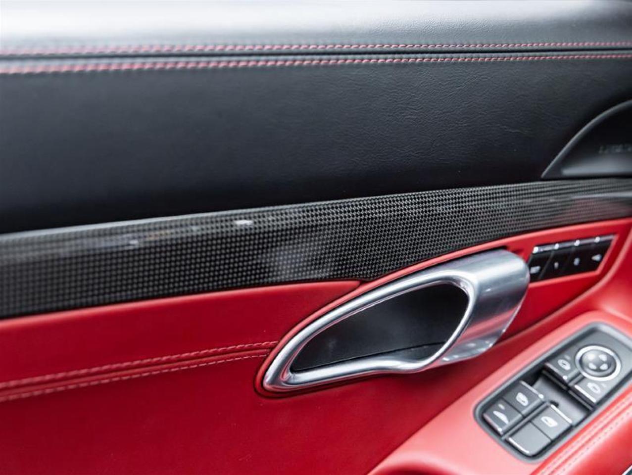 2019 Porsche 911  Photo