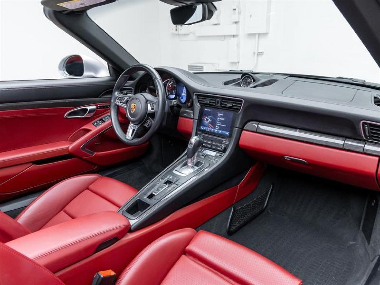 2019 Porsche 911  Photo