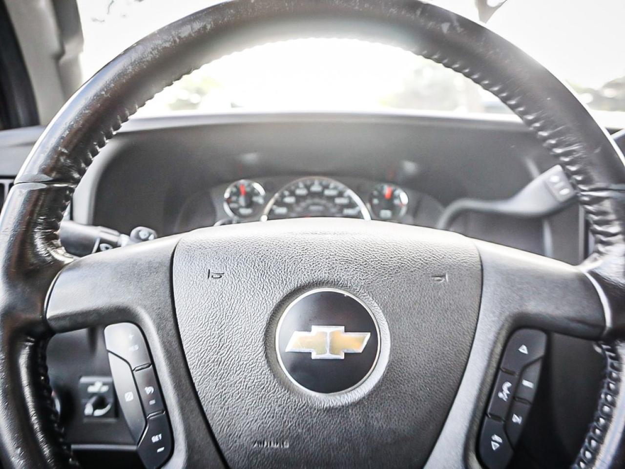 2023 Chevrolet Express  Photo