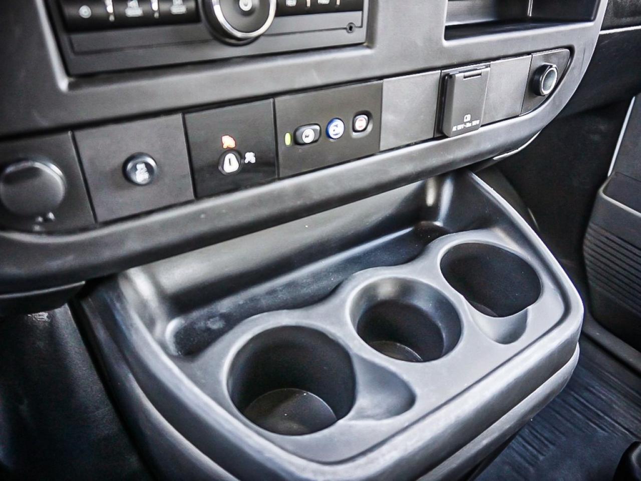 2023 Chevrolet Express  Photo