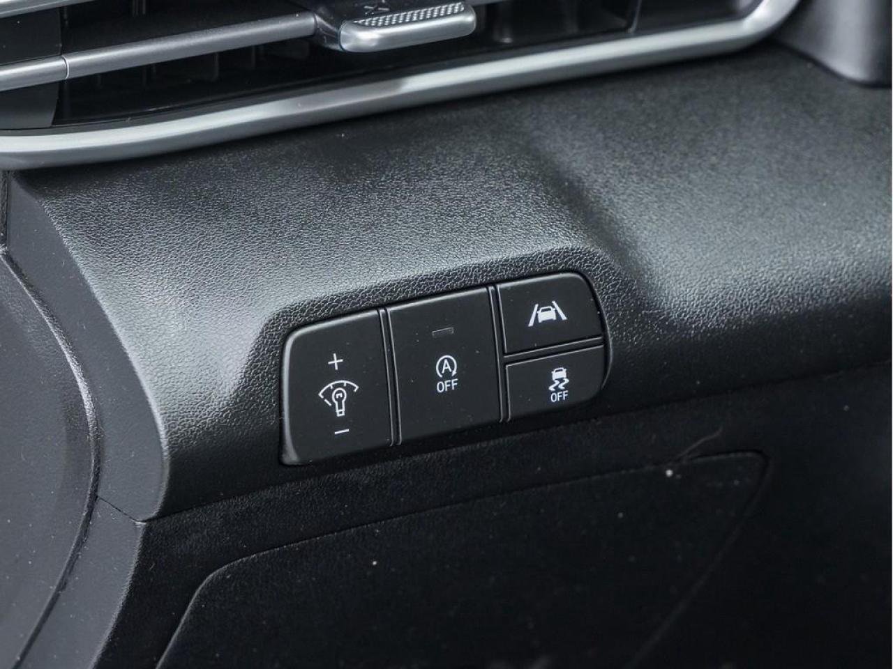 2021 Hyundai Elantra ESSENTIAL 4DR SEDAN Photo