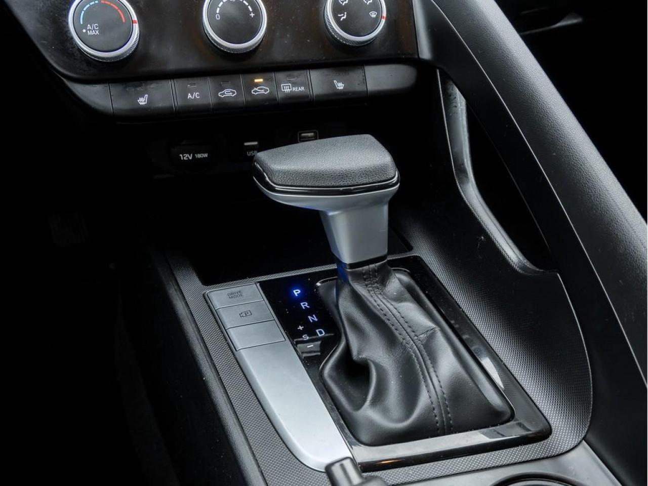 2021 Hyundai Elantra ESSENTIAL 4DR SEDAN Photo