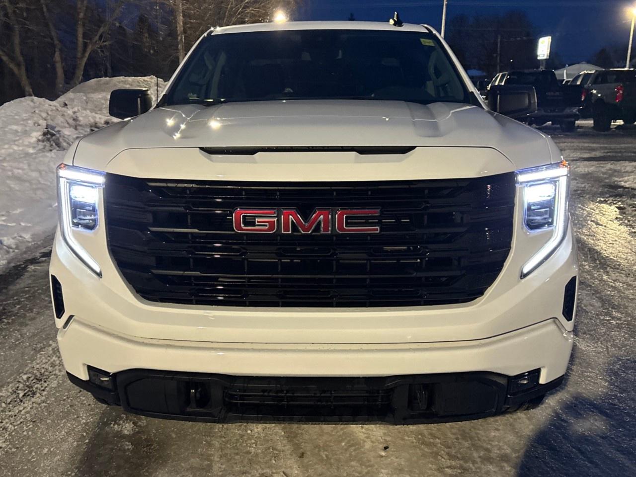 2026 GMC Sierra 1500 Crew Cab Standard Box 4-Wheel Drive Elevation Photo
