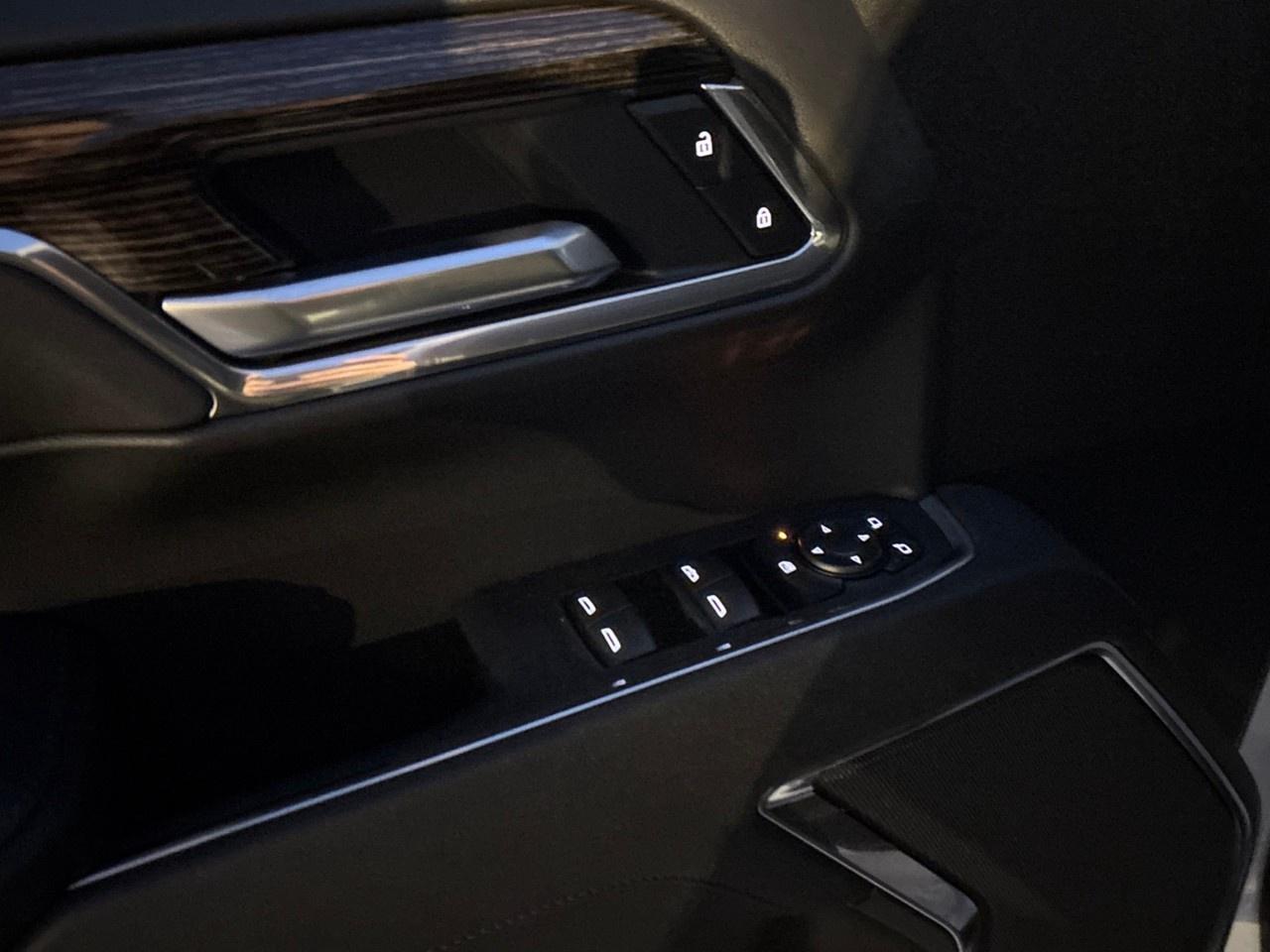 2026 GMC Sierra 1500 Crew Cab Standard Box 4-Wheel Drive Elevation Photo